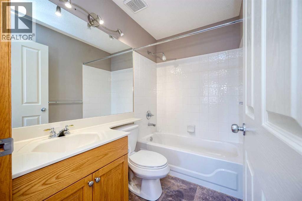19 Westpoint Court Sw, Calgary, Alberta  T3H 4M7 - Photo 28 - A2259231