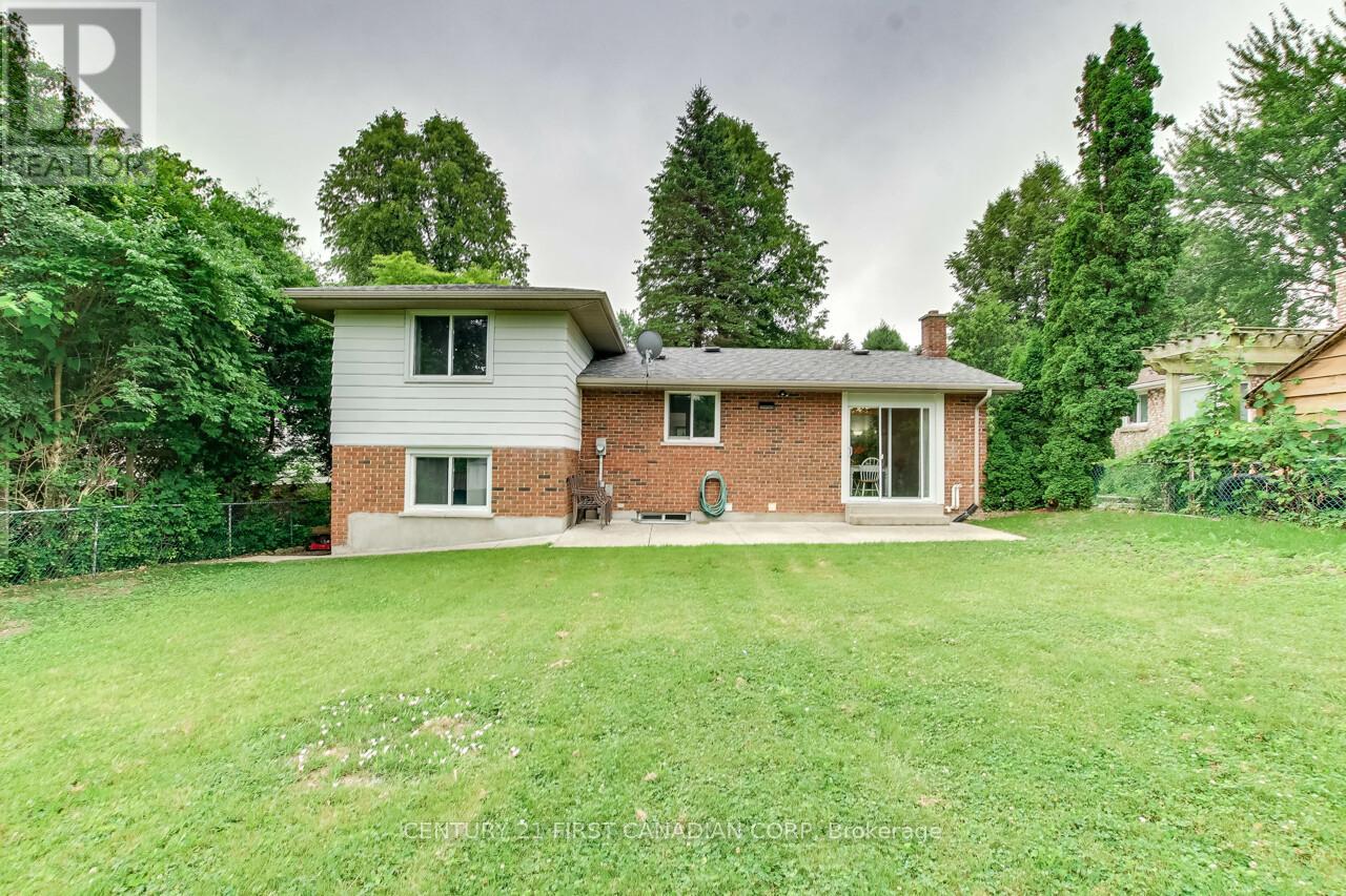 440 Castlegrove Boulevard, London North, Ontario  N6G 1K8 - Photo 26 - X12429153