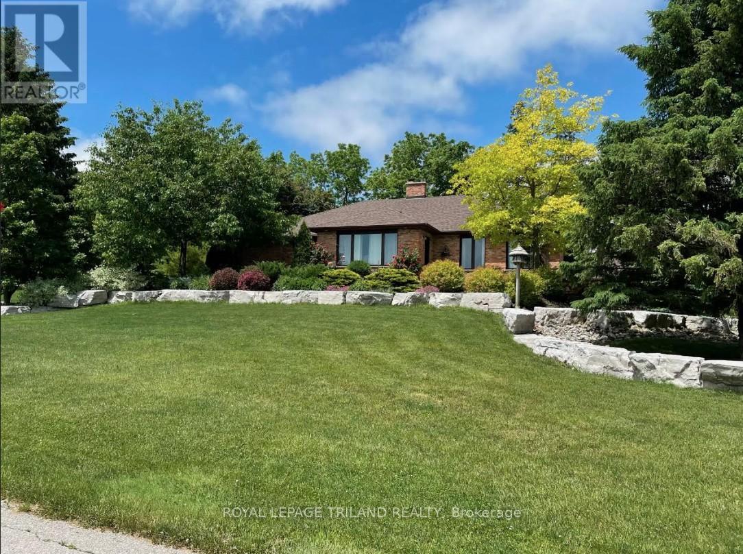 22604 Vanneck Road, Middlesex Centre, Ontario  N0M 2A0 - Photo 1 - X12429218