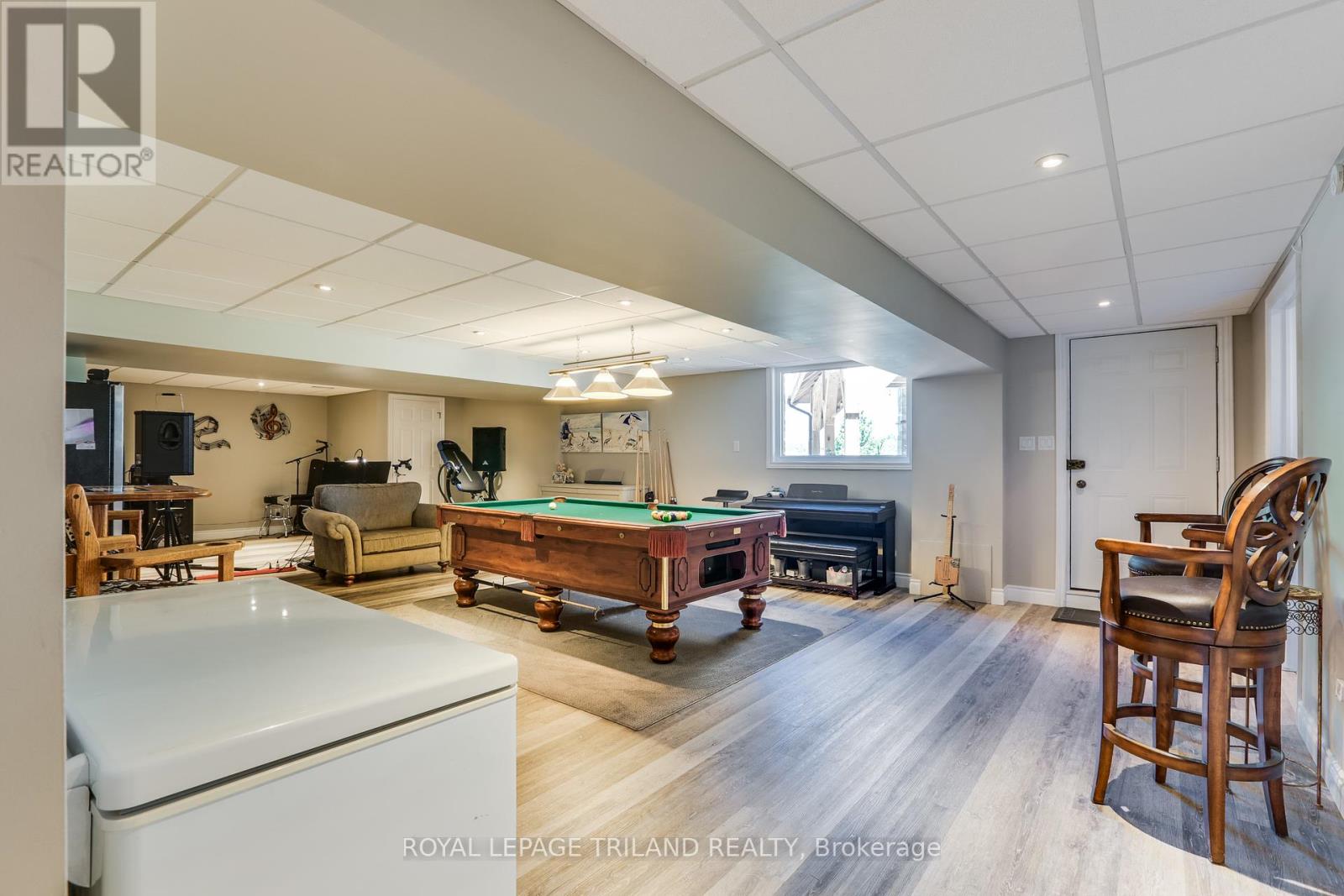 22604 Vanneck Road, Middlesex Centre, Ontario  N0M 2A0 - Photo 29 - X12429218