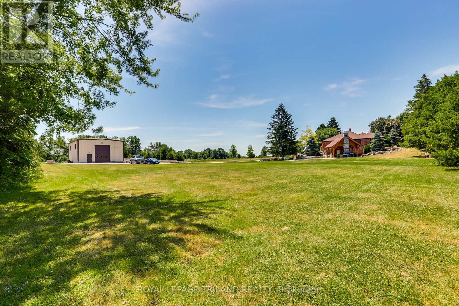 22604 Vanneck Road, Middlesex Centre, Ontario  N0M 2A0 - Photo 36 - X12429218