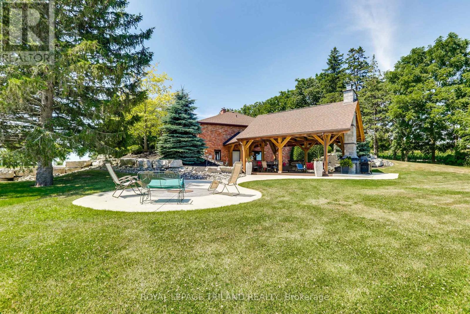 22604 Vanneck Road, Middlesex Centre, Ontario  N0M 2A0 - Photo 4 - X12429218