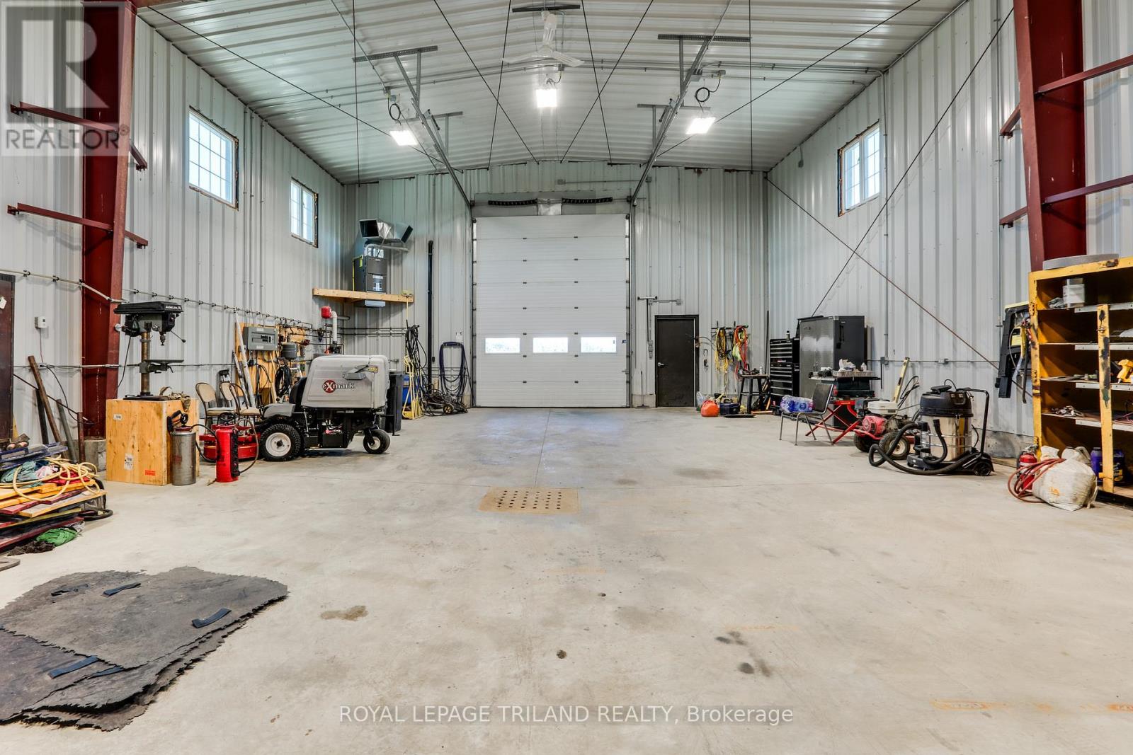 22604 Vanneck Road, Middlesex Centre, Ontario  N0M 2A0 - Photo 40 - X12429218