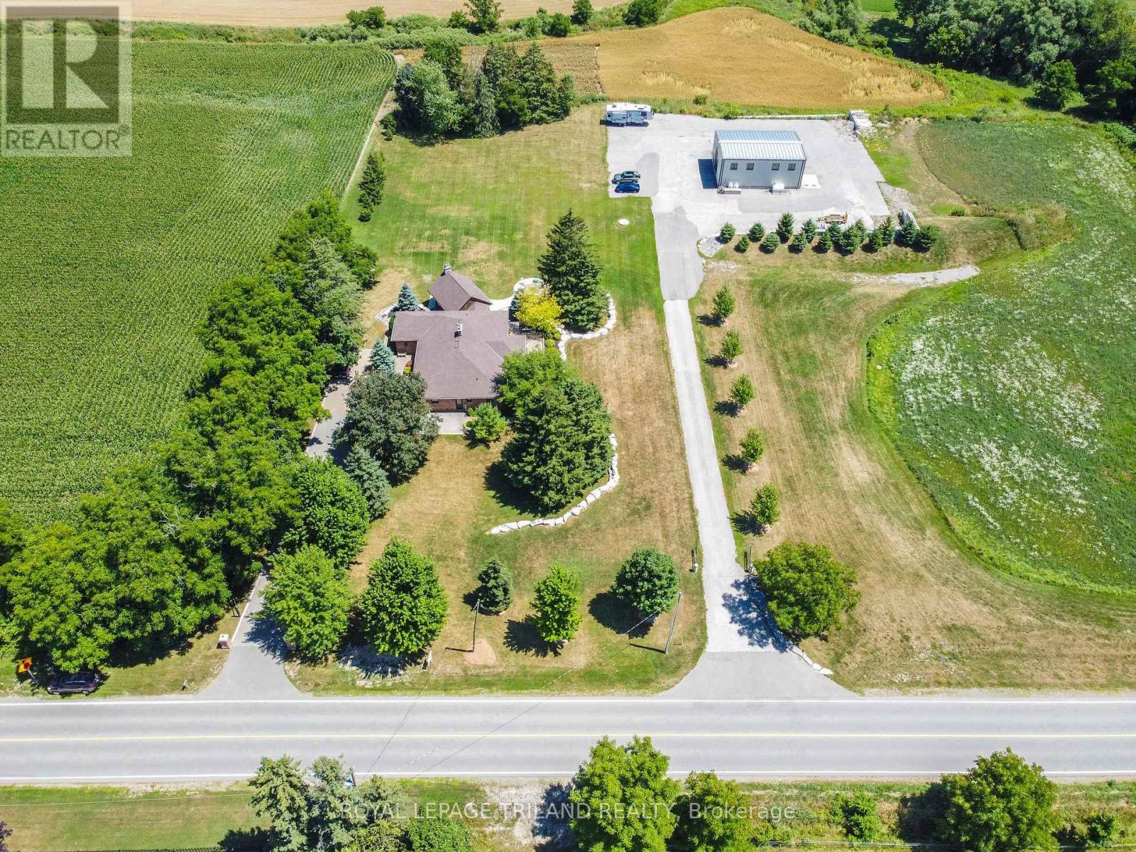 22604 Vanneck Road, Middlesex Centre, Ontario  N0M 2A0 - Photo 41 - X12429218