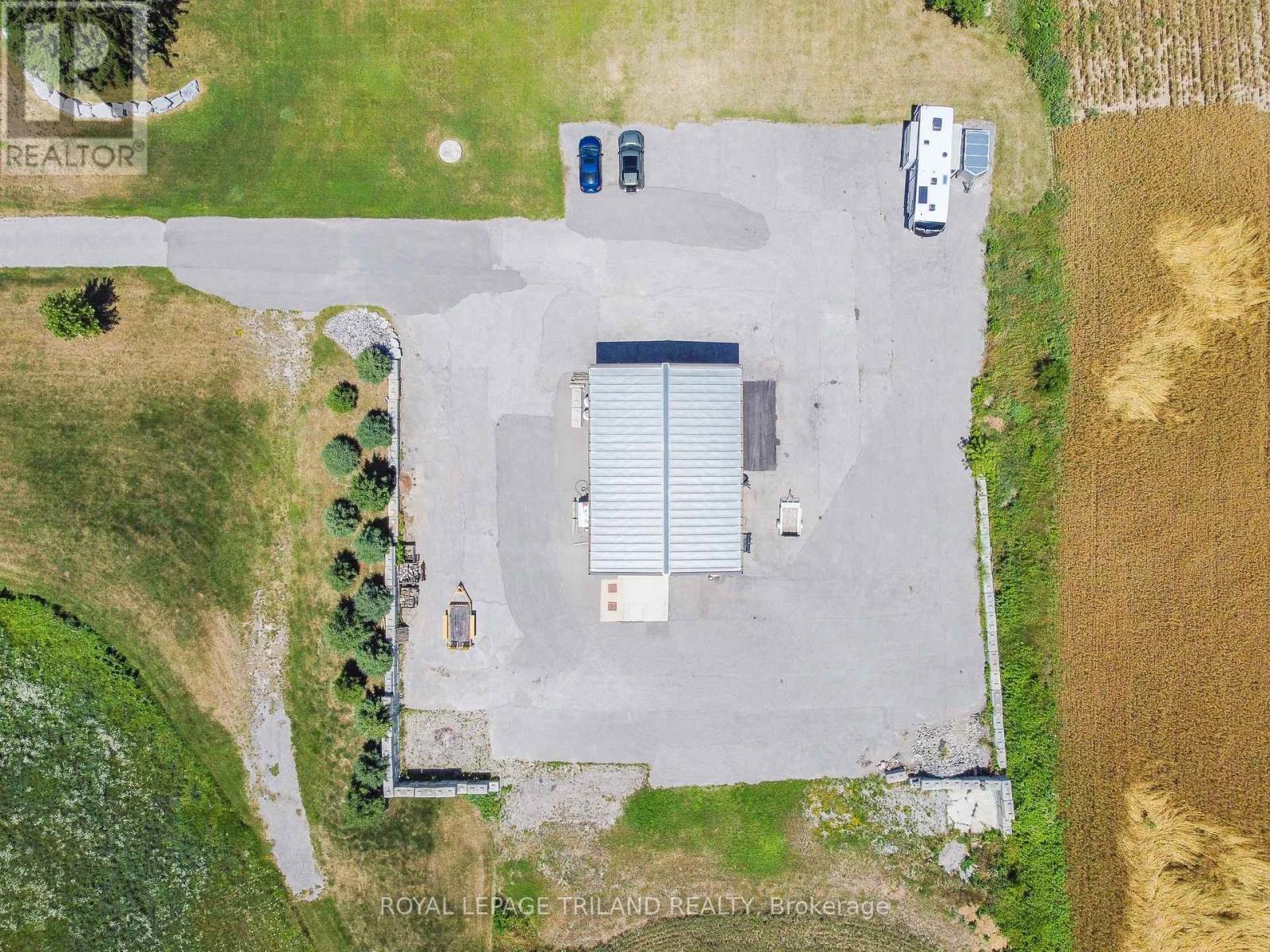 22604 Vanneck Road, Middlesex Centre, Ontario  N0M 2A0 - Photo 45 - X12429218