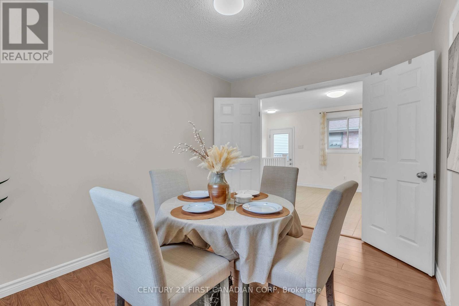 400 Barker Street, London East, Ontario  N5Y 5G6 - Photo 12 - X12429240