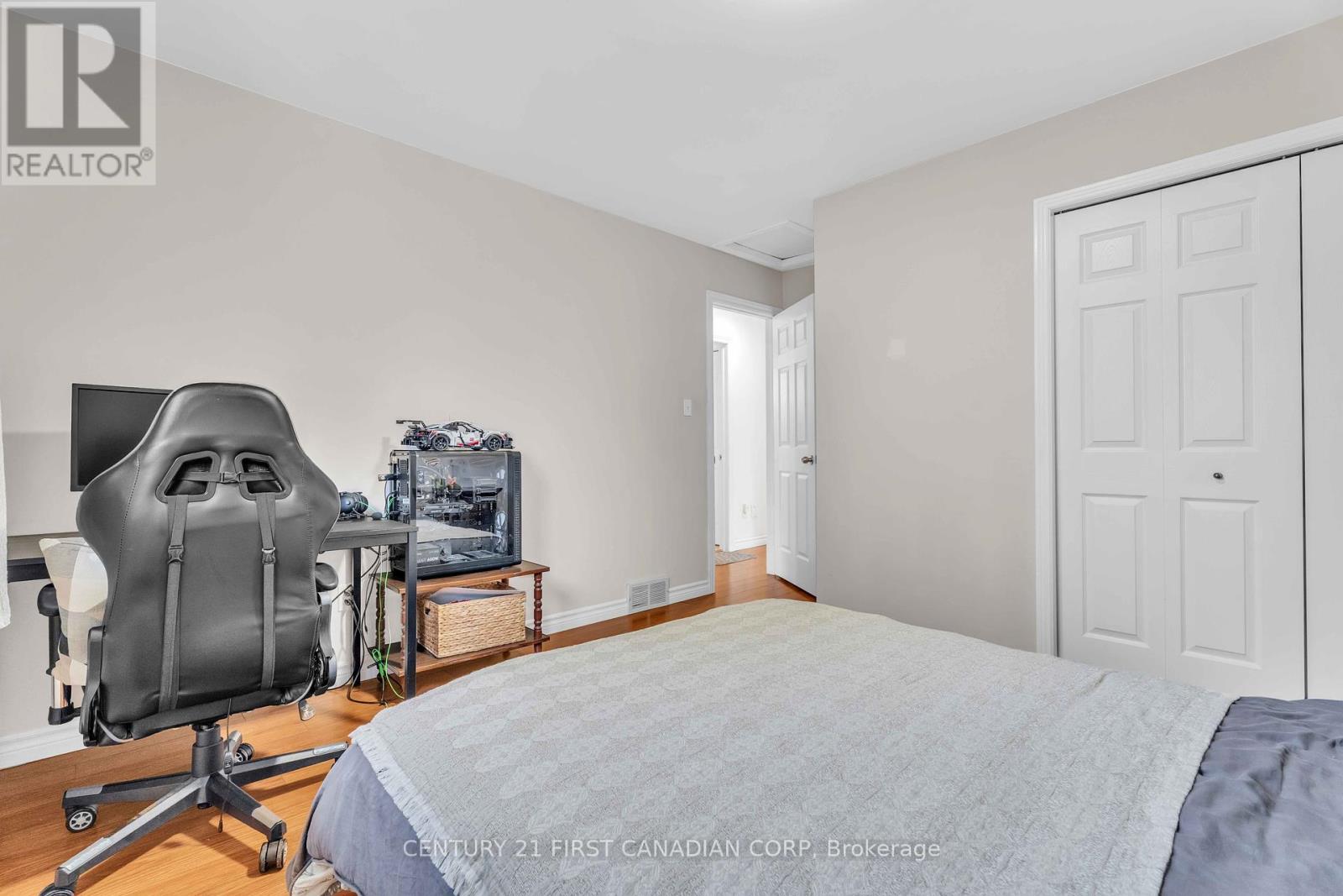 400 Barker Street, London East, Ontario  N5Y 5G6 - Photo 20 - X12429240