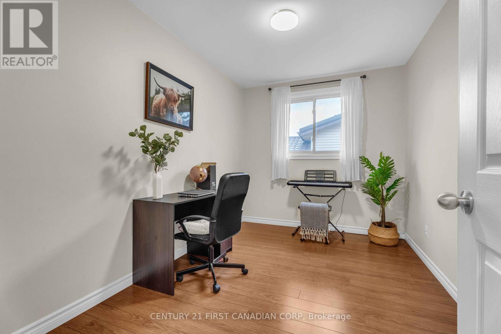 400 Barker Street, London East, Ontario  N5Y 5G6 - Photo 22 - X12429240