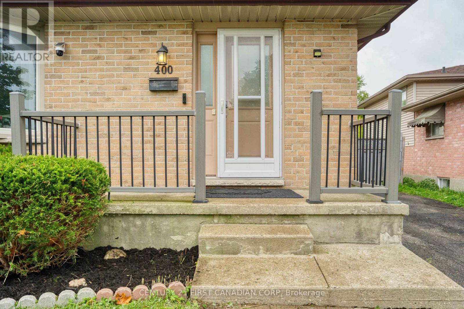 400 Barker Street, London East, Ontario  N5Y 5G6 - Photo 3 - X12429240