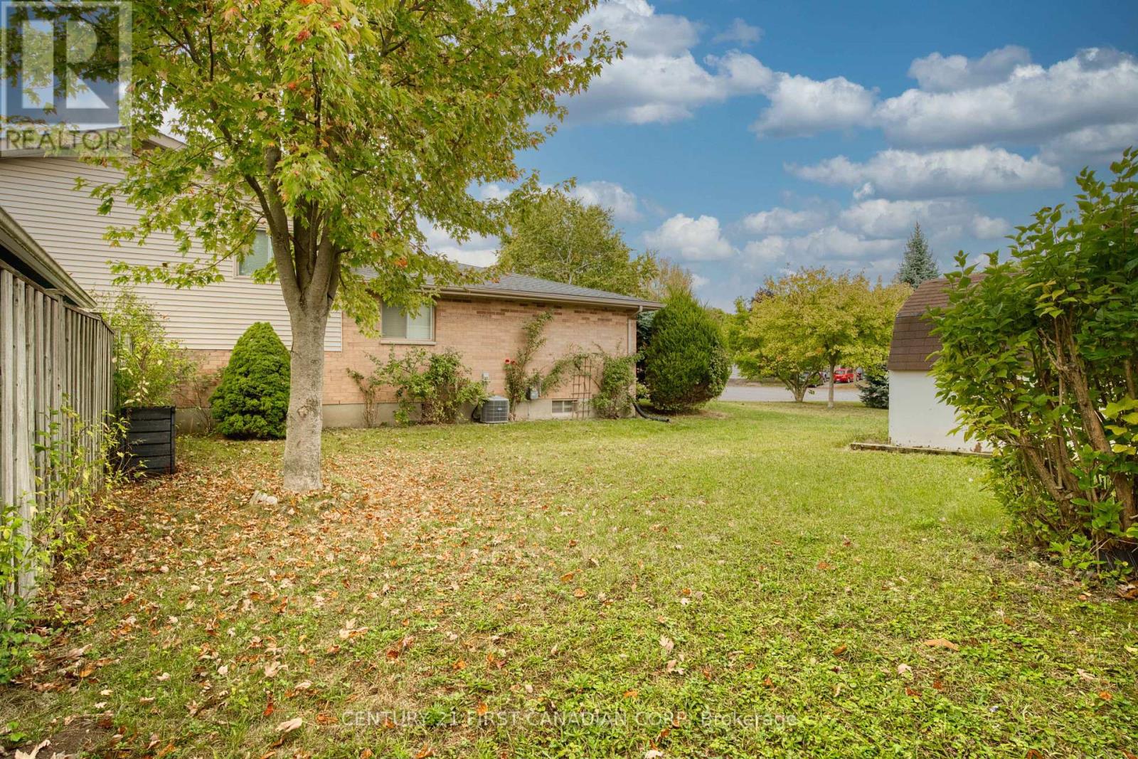 400 Barker Street, London East, Ontario  N5Y 5G6 - Photo 36 - X12429240