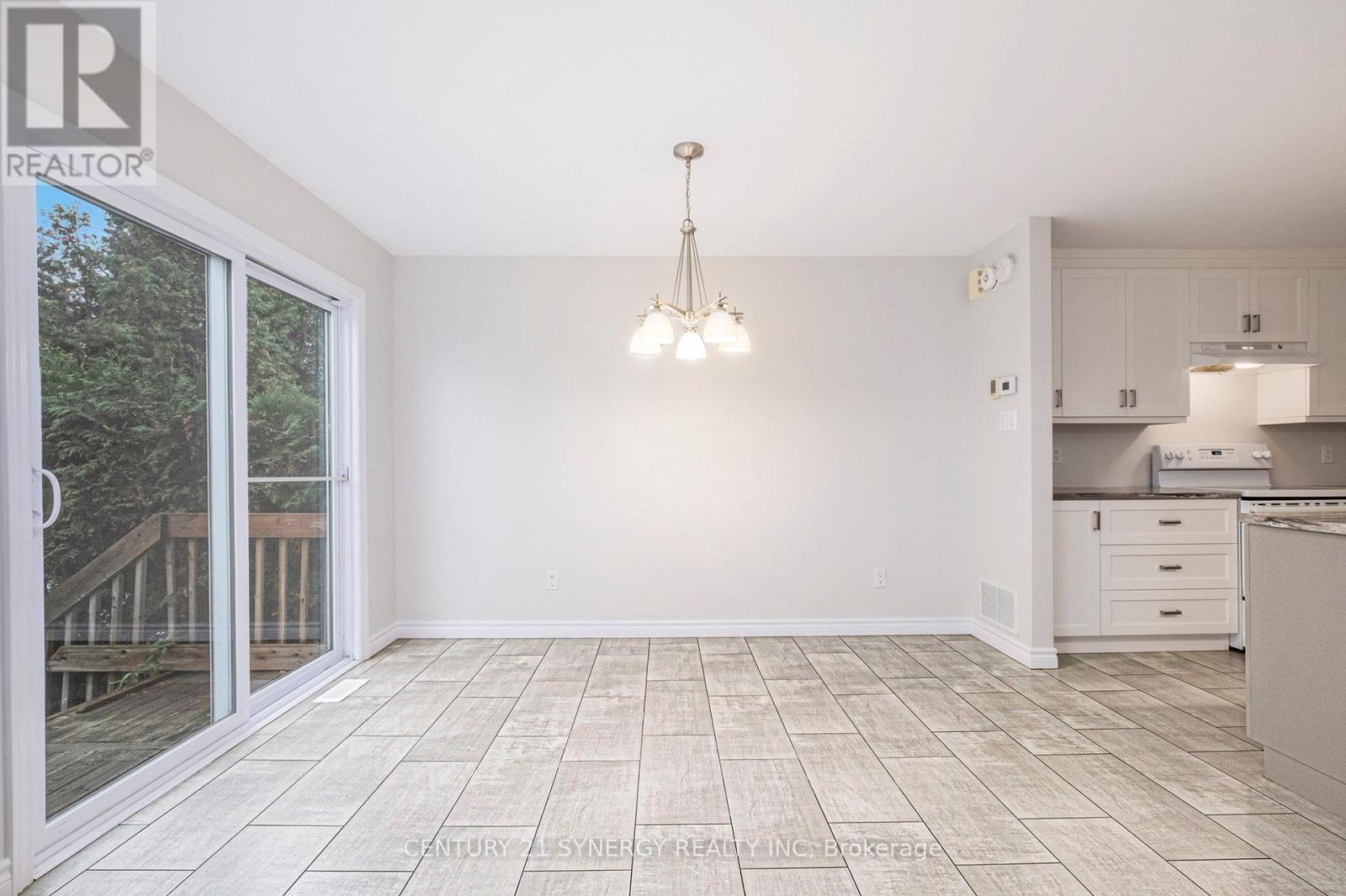 14a George Street, North Stormont, Ontario  K0A 1R0 - Photo 13 - X12429156
