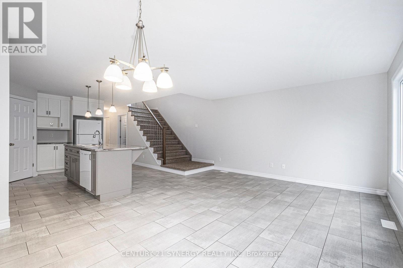 14a George Street, North Stormont, Ontario  K0A 1R0 - Photo 18 - X12429156