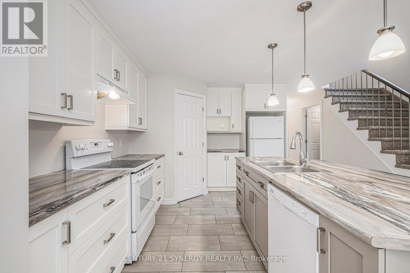 14a George Street, North Stormont, Ontario  K0A 1R0 - Photo 8 - X12429156