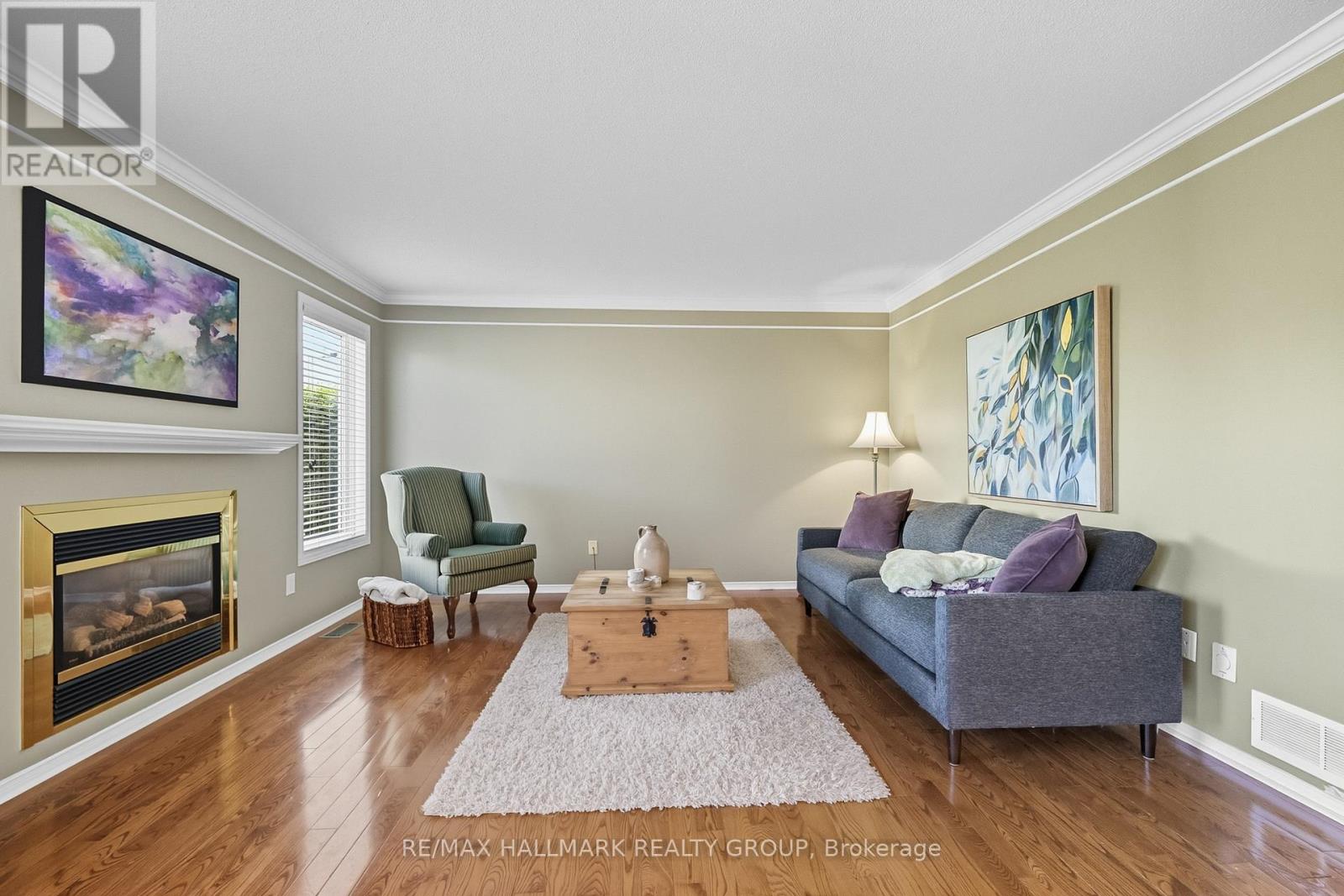 2357 Raintree Drive, Ottawa, Ontario  K1W 1J3 - Photo 11 - X12429253