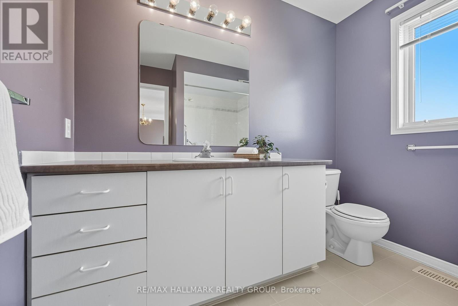 2357 Raintree Drive, Ottawa, Ontario  K1W 1J3 - Photo 18 - X12429253