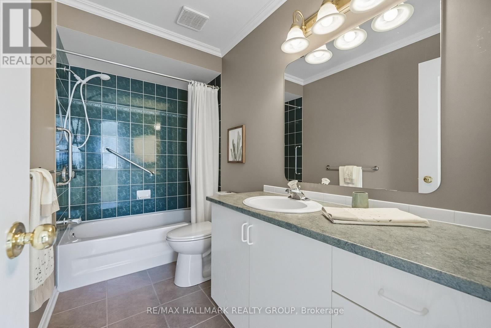 2357 Raintree Drive, Ottawa, Ontario  K1W 1J3 - Photo 23 - X12429253