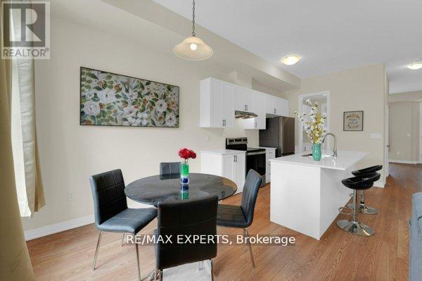 87 De La Roche Drive N, Vaughan, Ontario  L4L 1A6 - Photo 25 - N12429076