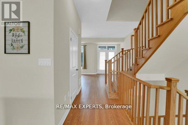87 De La Roche Drive N, Vaughan, Ontario  L4L 1A6 - Photo 27 - N12429076