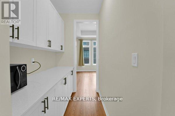 87 De La Roche Drive N, Vaughan, Ontario  L4L 1A6 - Photo 35 - N12429076