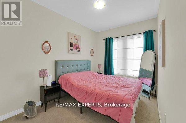 87 De La Roche Drive N, Vaughan, Ontario  L4L 1A6 - Photo 45 - N12429076