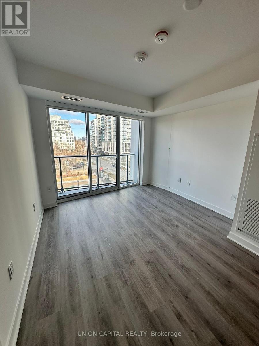 513 - 36 Zorra Street N, Toronto, Ontario  M8Z 0G5 - Photo 6 - W12428597