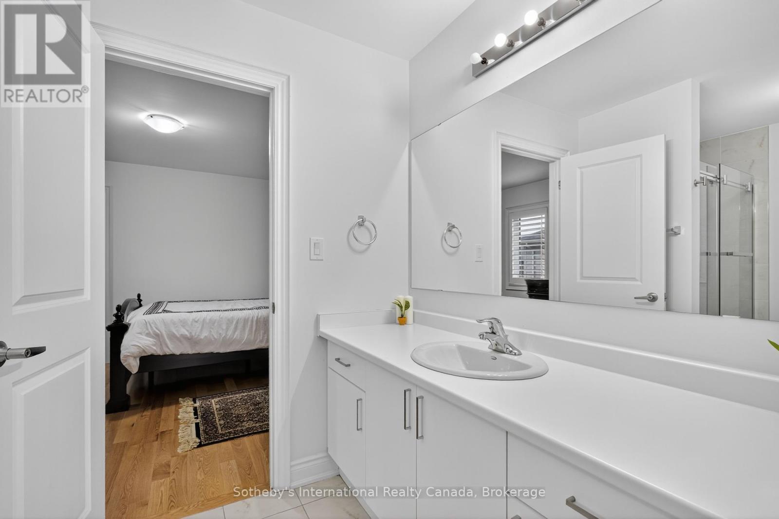 5 Middleton Drive, Wasaga Beach, Ontario  L9Z 0L1 - Photo 28 - S12429222