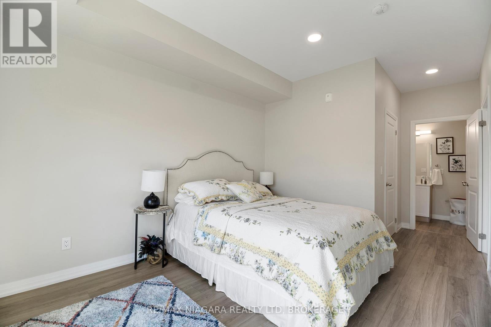 130 - 50 Herrick Avenue, St. Catharines, Ontario  L2P 0G3 - Photo 13 - X12429135