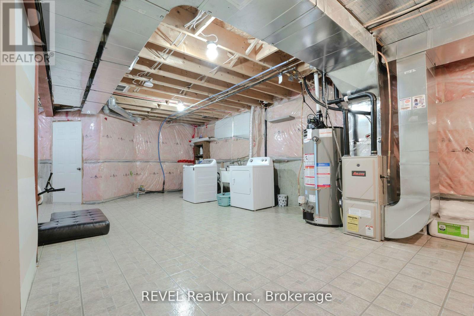 1085 South Wenige Drive, London North, Ontario  N5X 4G5 - Photo 33 - X12429160