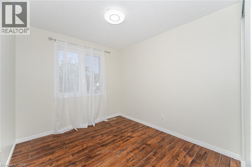 525 Chablis Drive, Waterloo, Ontario  N2T 2Y1 - Photo 29 - 40774028