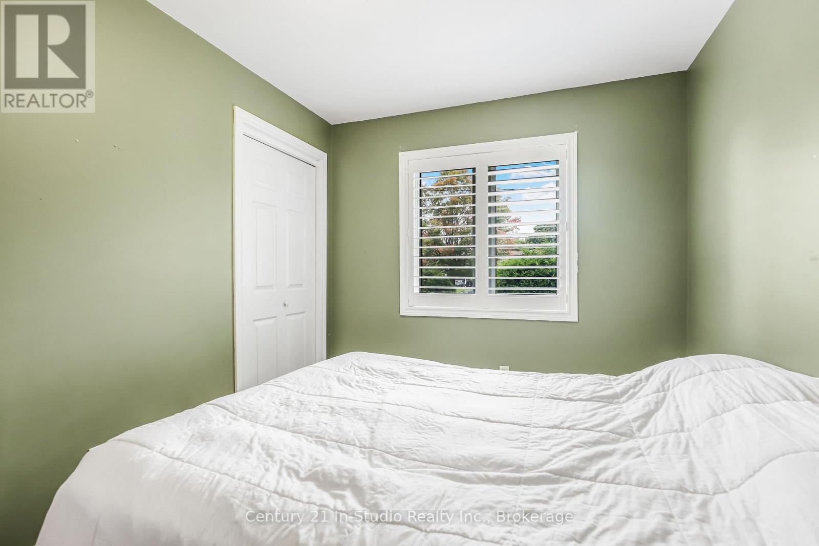 359 High Street, Saugeen Shores, Ontario  N0H 2L0 - Photo 19 - X12429139