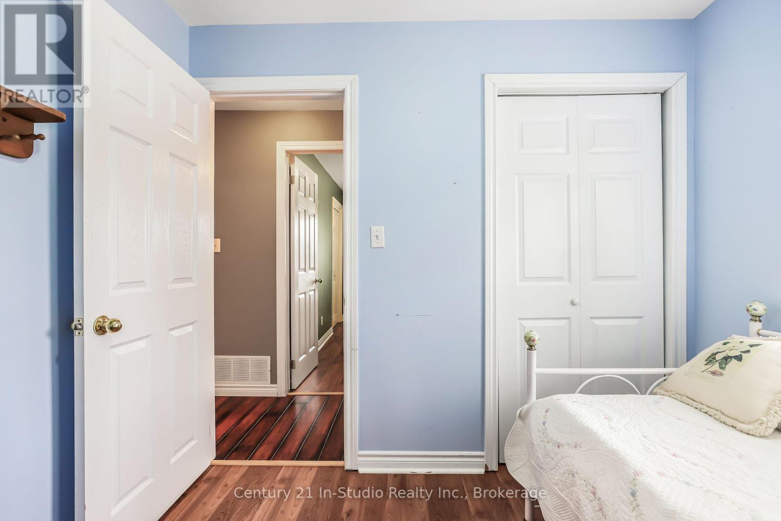 359 High Street, Saugeen Shores, Ontario  N0H 2L0 - Photo 21 - X12429139