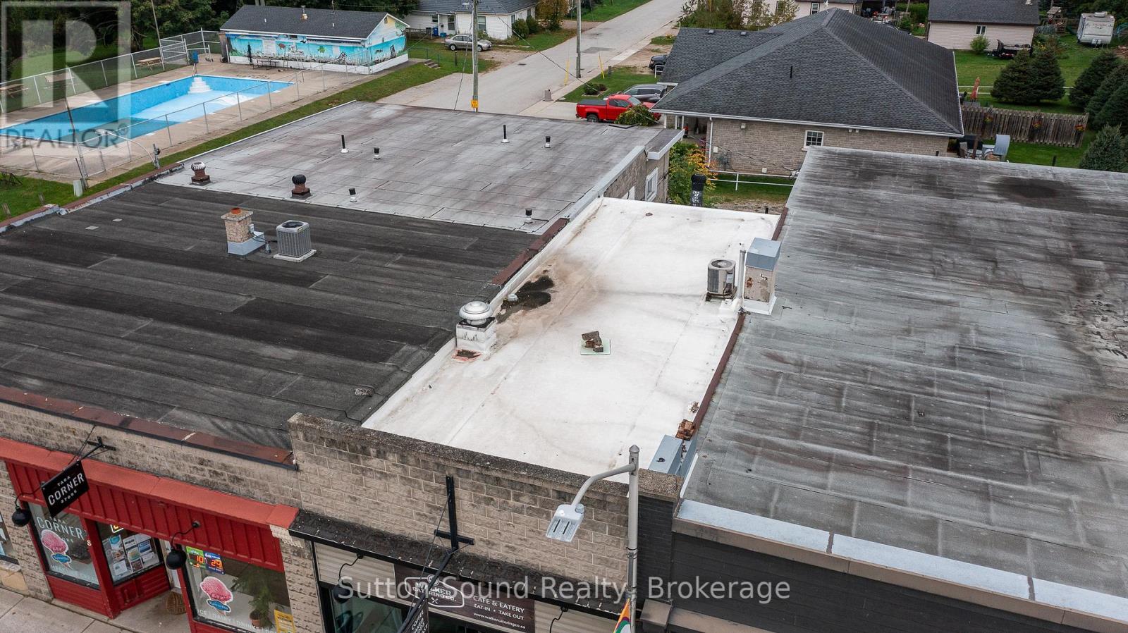 10 Yonge Street N, Arran-Elderslie, Ontario  N0H 2N0 - Photo 34 - X12429237