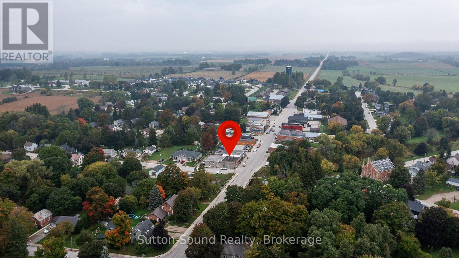 10 Yonge Street N, Arran-Elderslie, Ontario  N0H 2N0 - Photo 36 - X12429237