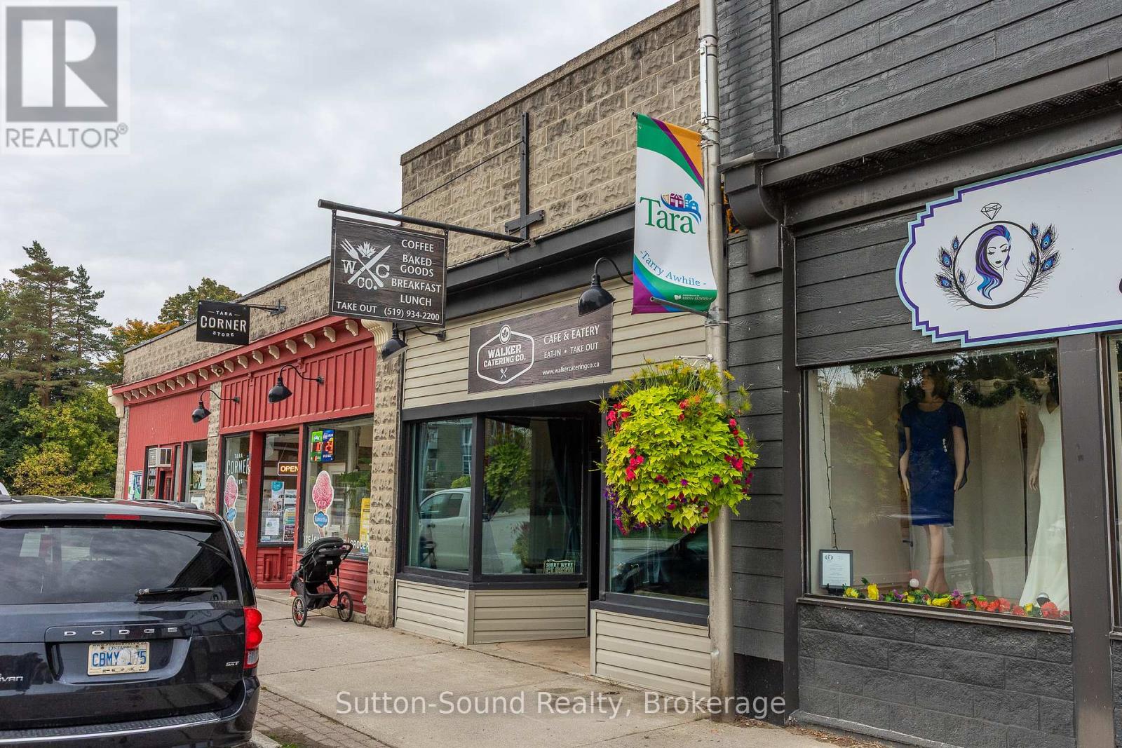 10 Yonge Street N, Arran-Elderslie, Ontario  N0H 2N0 - Photo 38 - X12429237