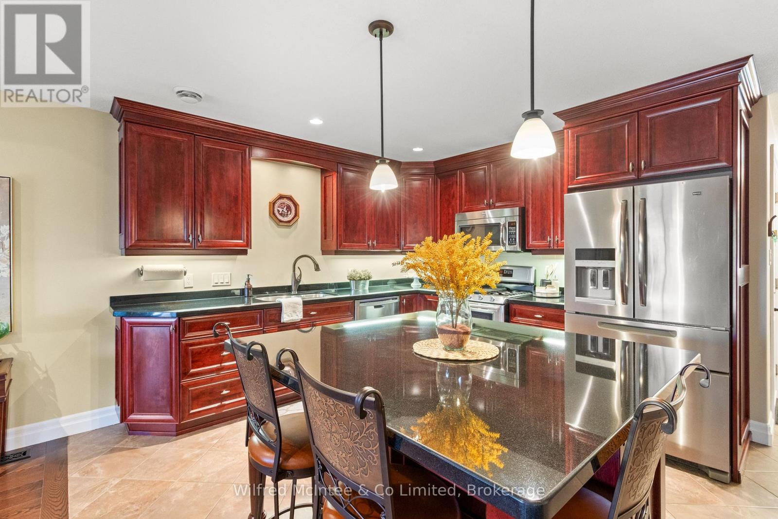 22 Nyah Court, Kincardine, Ontario  N0G 2T0 - Photo 15 - X12429243