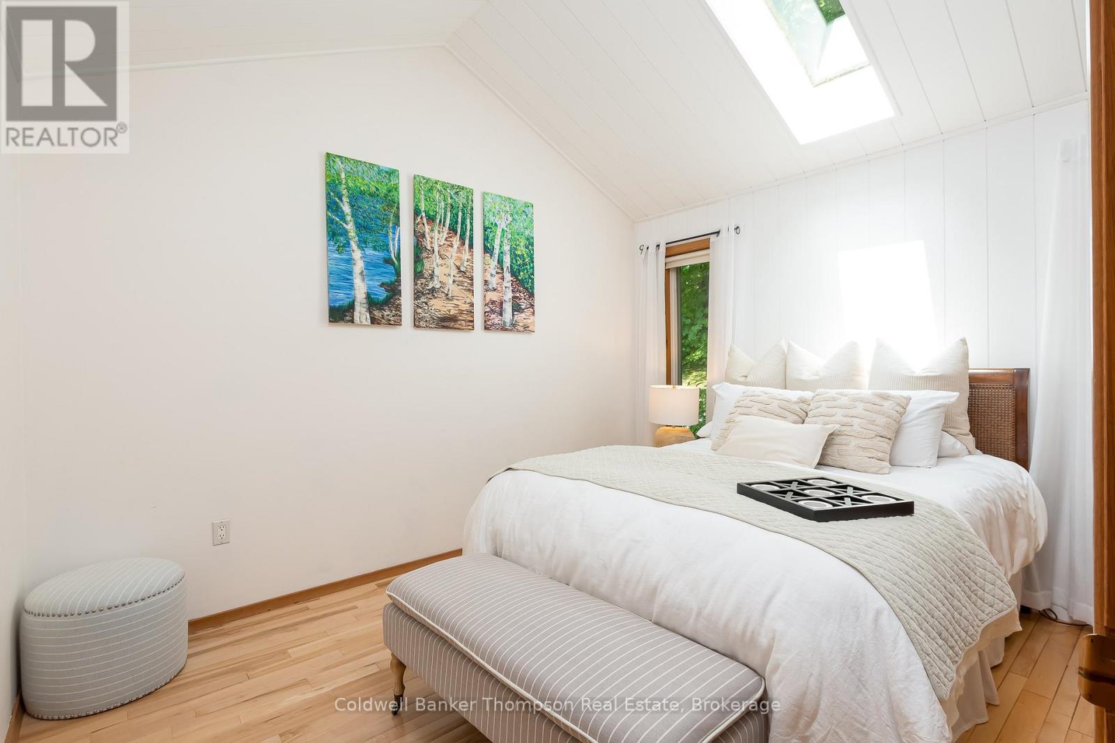 54 Rowan Drive, Huntsville, Ontario  P1H 2J2 - Photo 21 - X12429261