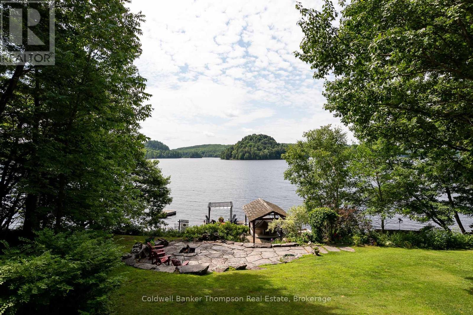 54 Rowan Drive, Huntsville, Ontario  P1H 2J2 - Photo 42 - X12429261
