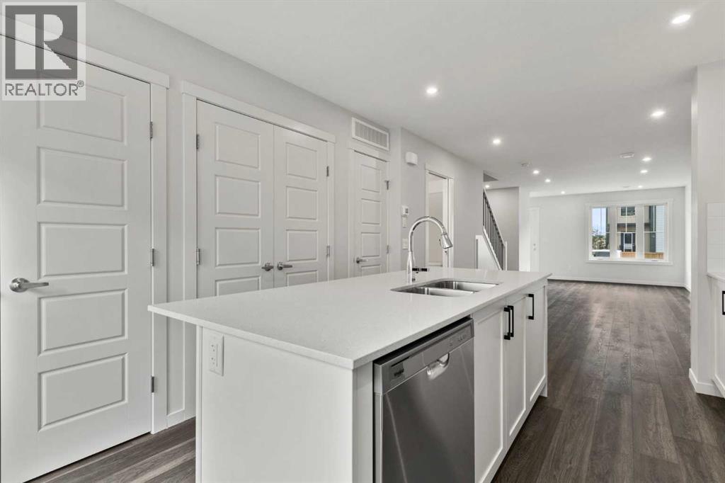 114, 40 Livingston Parade Ne, Calgary, Alberta  T4B 3P6 - Photo 7 - A2246340