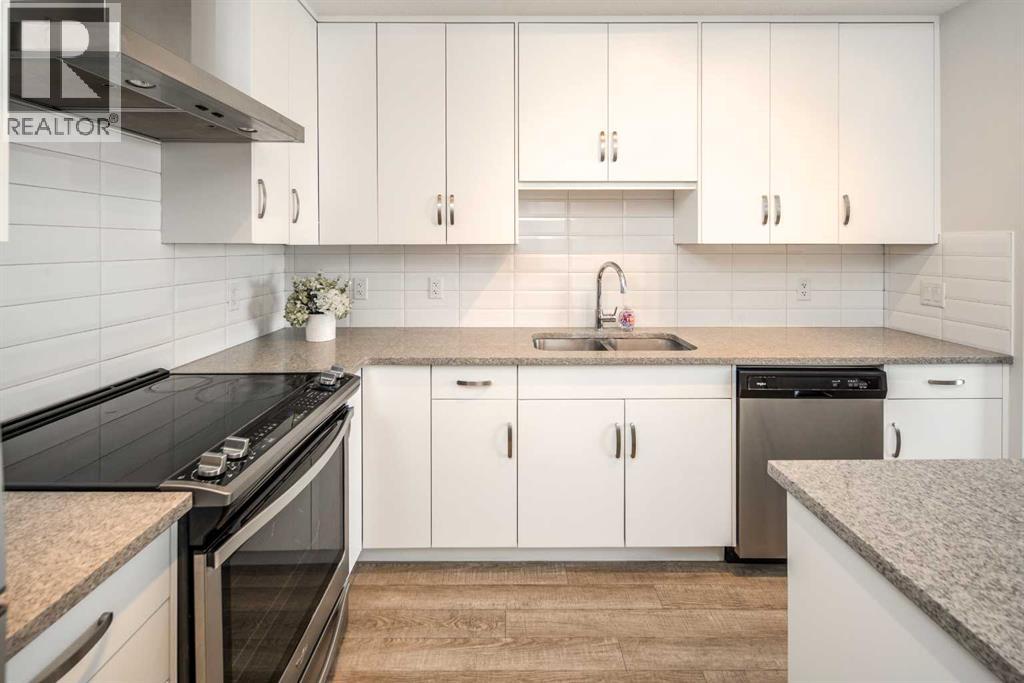 408, 30 Shawnee Common Sw, Calgary, Alberta  T2Y 0R1 - Photo 8 - A2260324