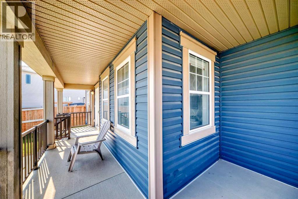 163 Osborne Rise Sw, Airdrie, Alberta  T4B 4A6 - Photo 6 - A2254785