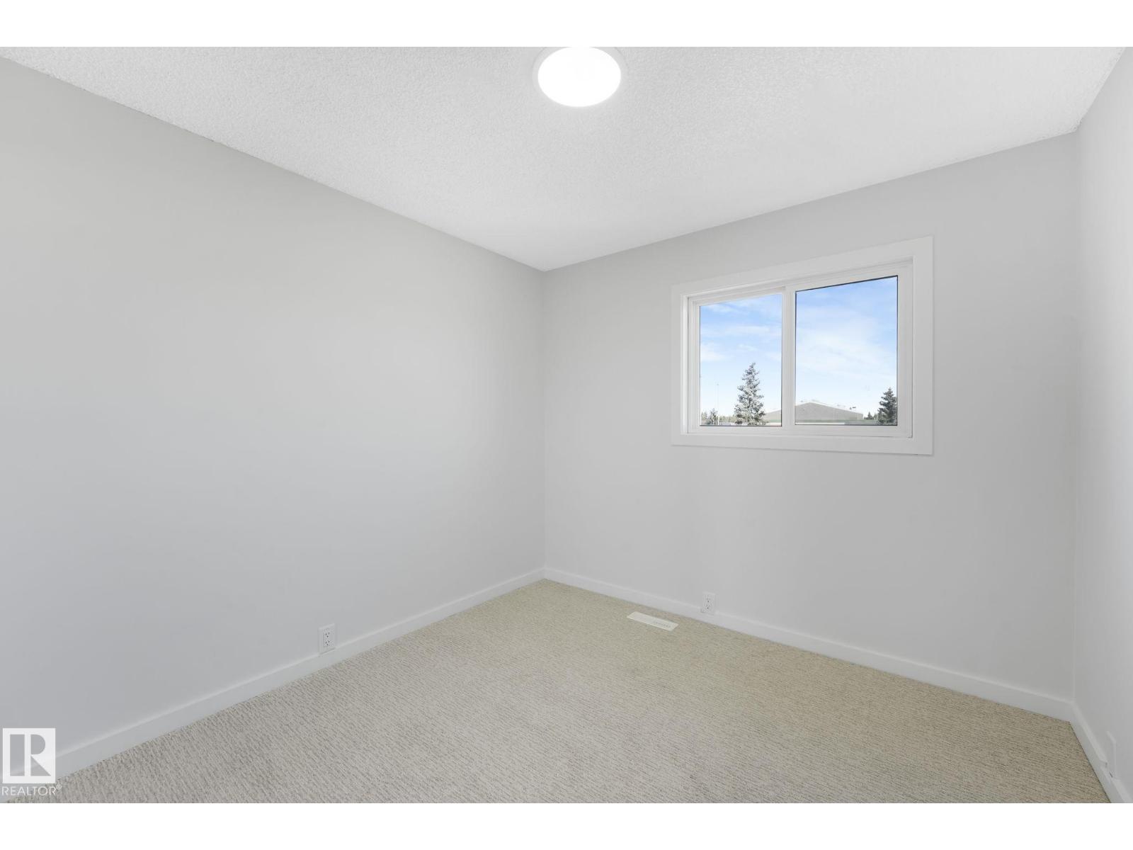 1280 Lakewood Rd W Nw, Edmonton, Alberta  T6K 3P2 - Photo 26 - E4459700