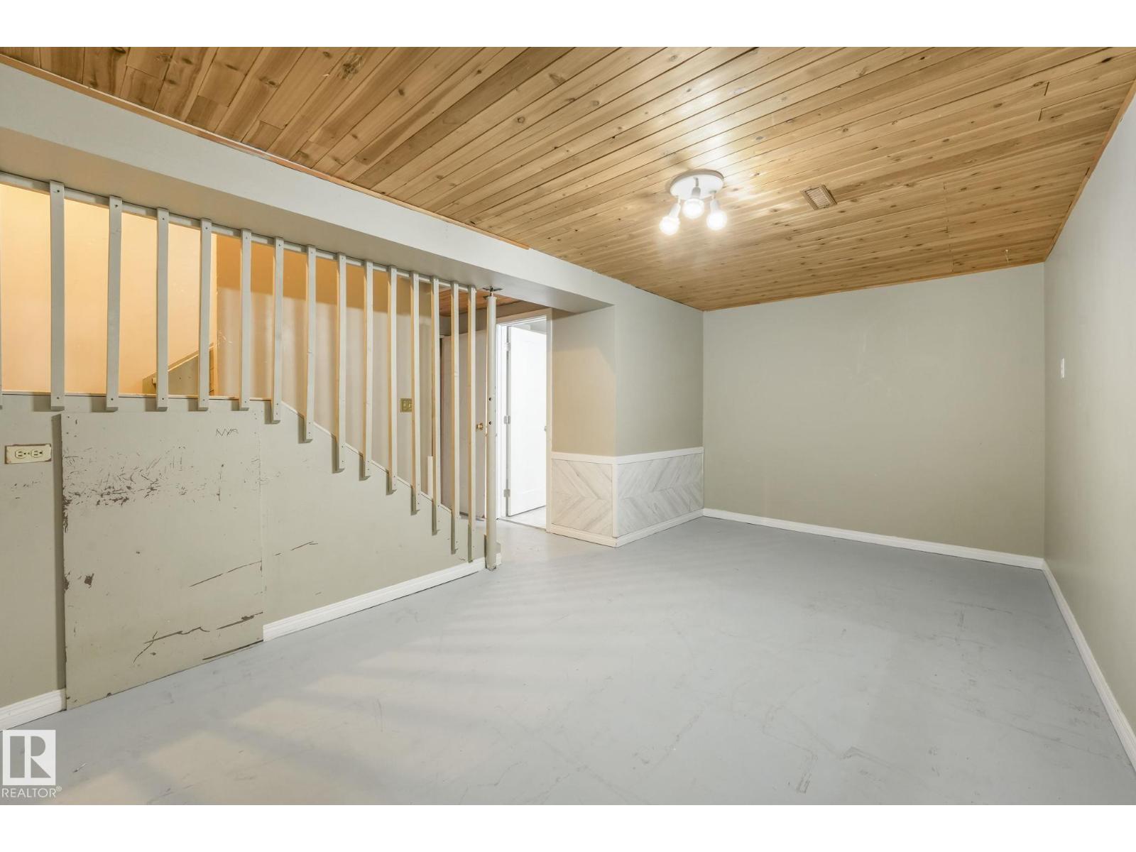 1280 Lakewood Rd W Nw, Edmonton, Alberta  T6K 3P2 - Photo 32 - E4459700