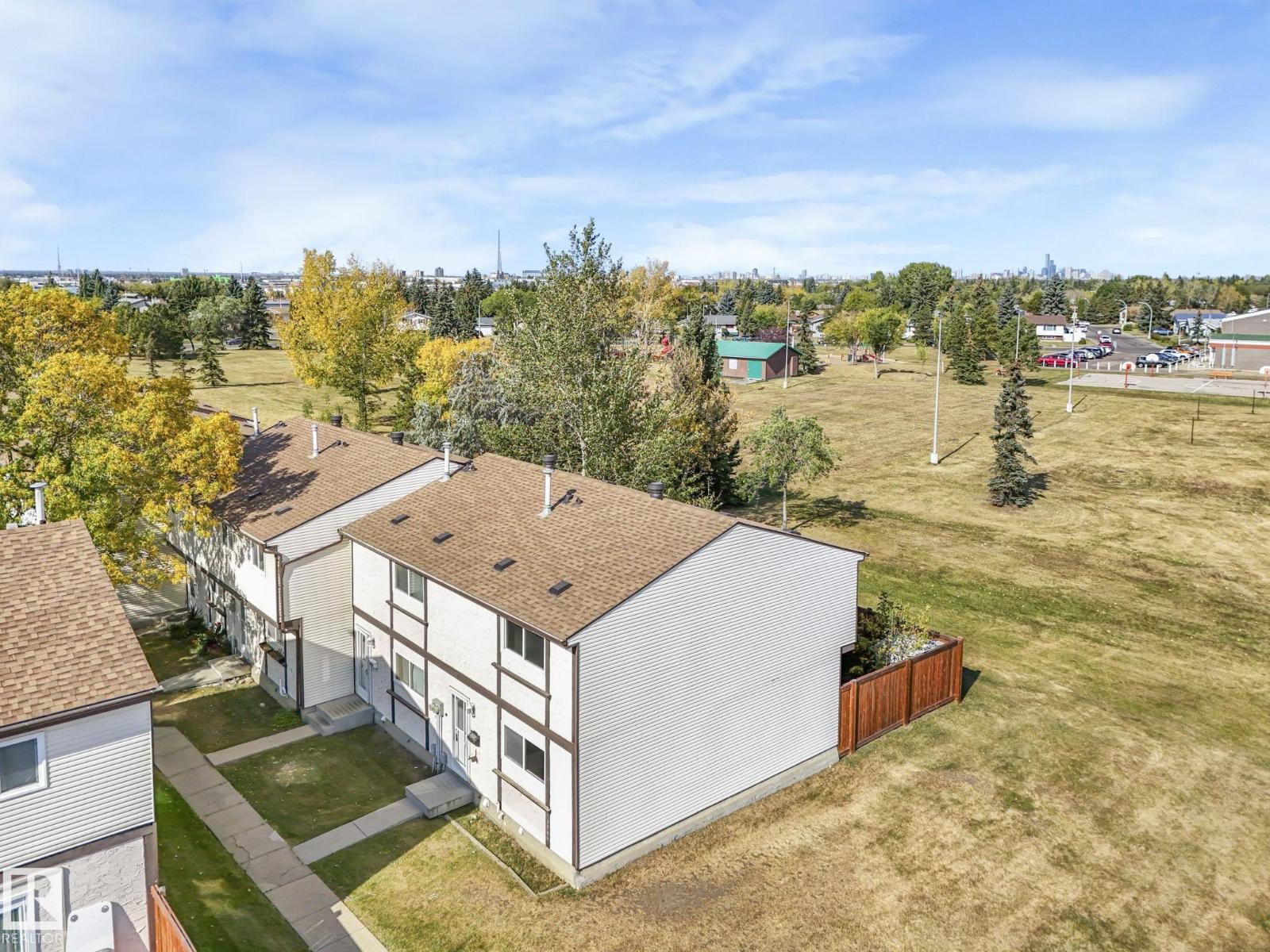 1280 Lakewood Rd W Nw, Edmonton, Alberta  T6K 3P2 - Photo 40 - E4459700