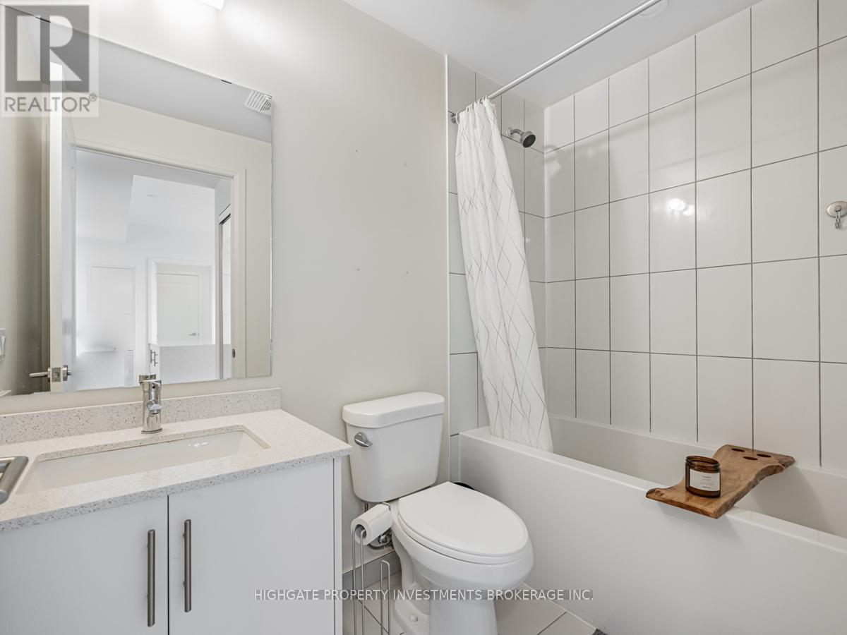 403 - 509 Dundas Street, Oakville, Ontario  L6M 4M2 - Photo 15 - W12429087