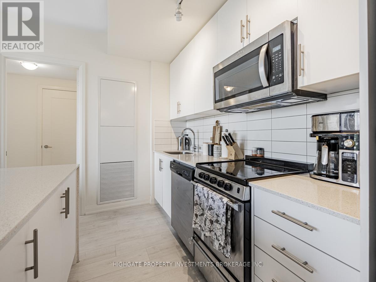 403 - 509 Dundas Street, Oakville, Ontario  L6M 4M2 - Photo 7 - W12429087