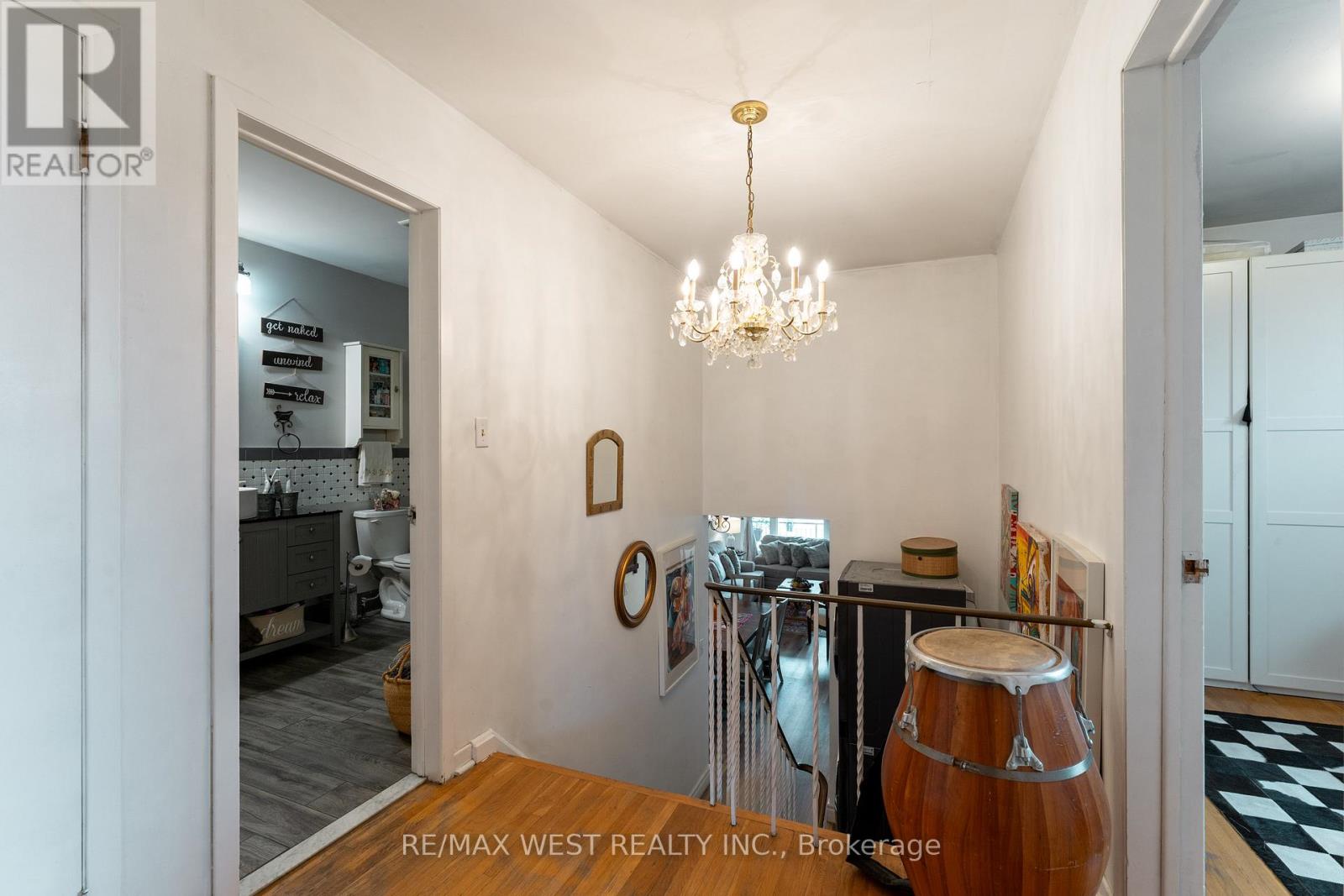 330 Pellatt Avenue, Toronto, Ontario  M9N 3P3 - Photo 20 - W12429094