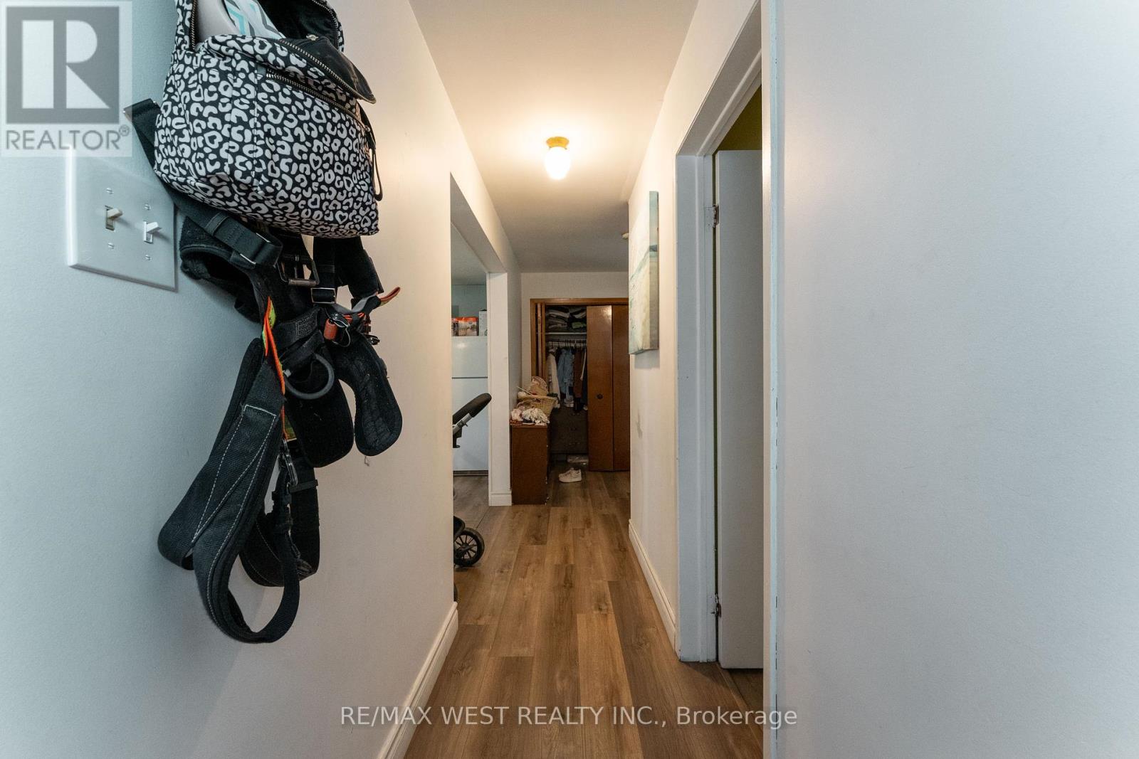 330 Pellatt Avenue, Toronto, Ontario  M9N 3P3 - Photo 27 - W12429094