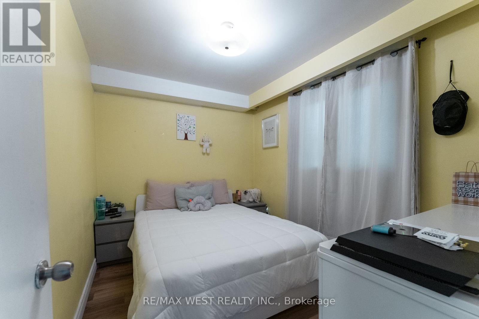 330 Pellatt Avenue, Toronto, Ontario  M9N 3P3 - Photo 29 - W12429094