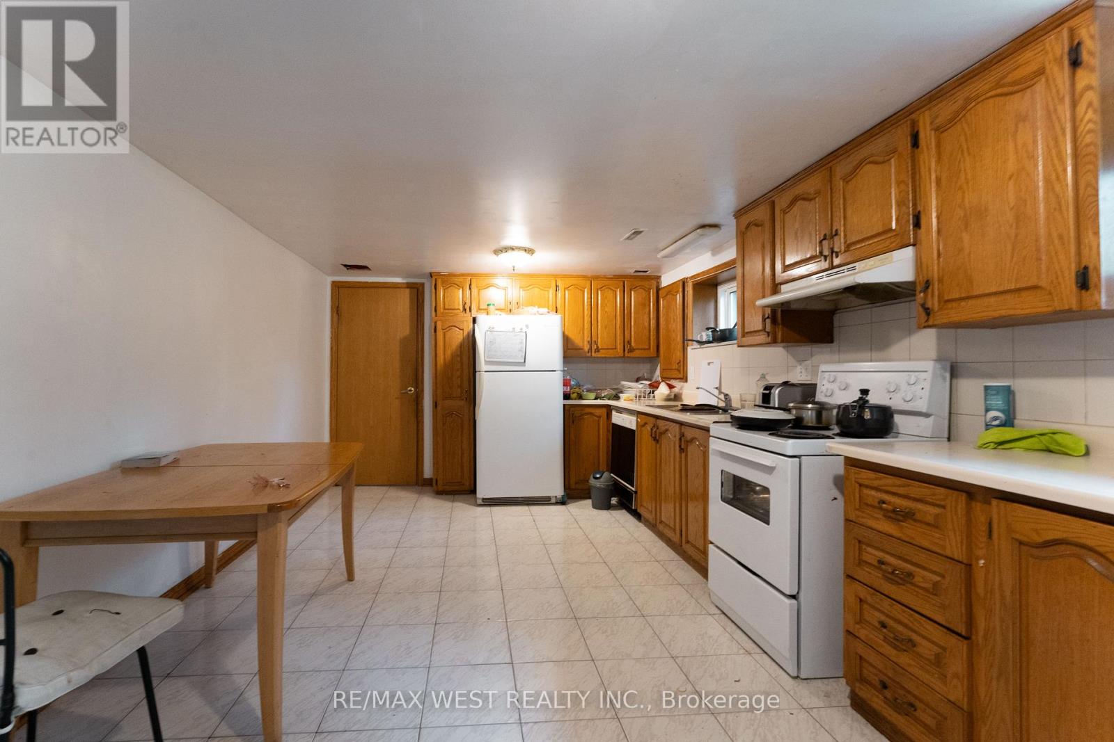 330 Pellatt Avenue, Toronto, Ontario  M9N 3P3 - Photo 39 - W12429094