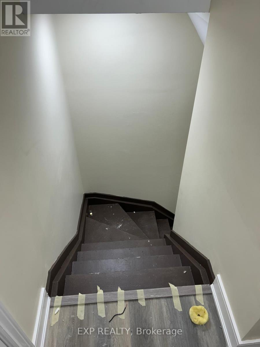 Bsmt - 10 Alicewood Grove, Brampton, Ontario  L6R 0X9 - Photo 16 - W12429114